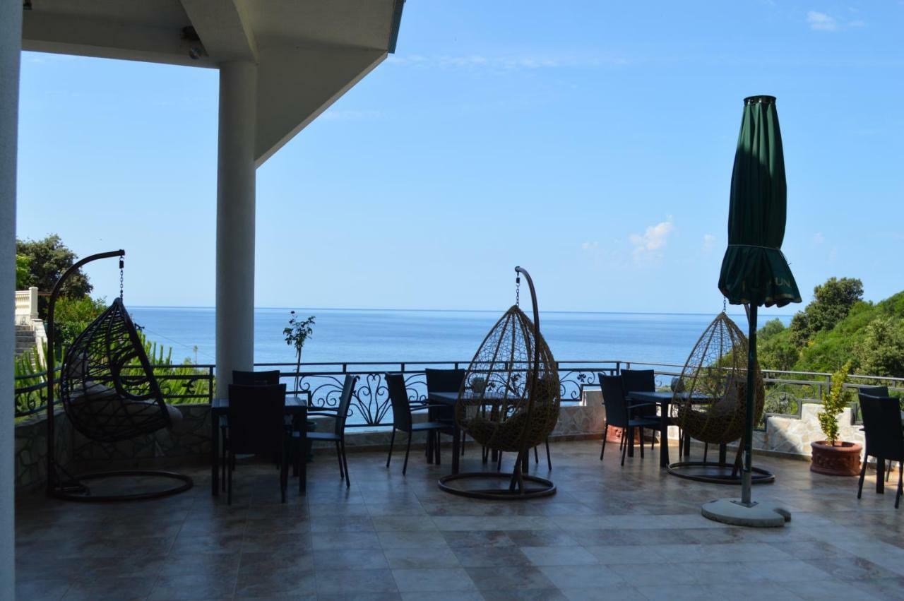 Novalic Hotel Добра вода Екстериор снимка